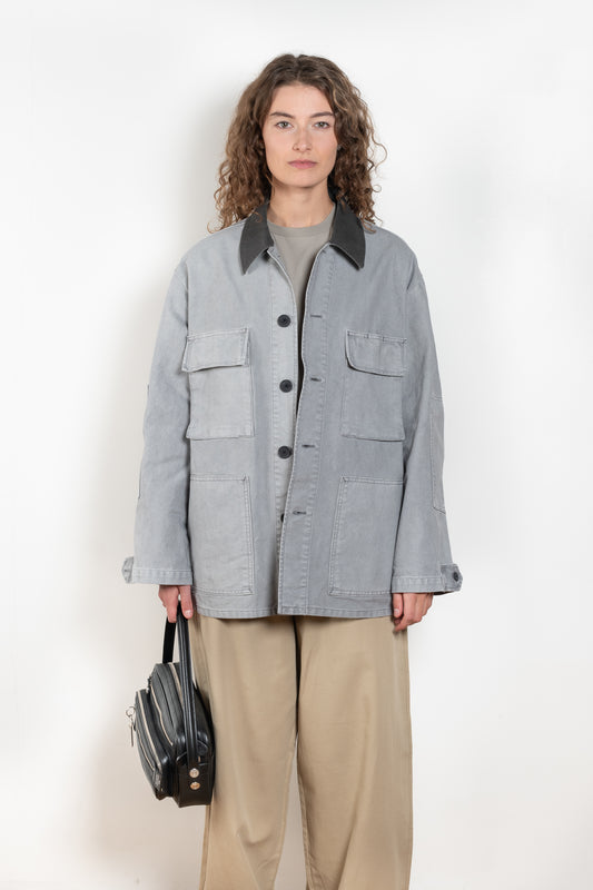 The Barn Jacket by 6397 is a cotton canvas jacket with workwear details and a contrasted waxed canvas collar