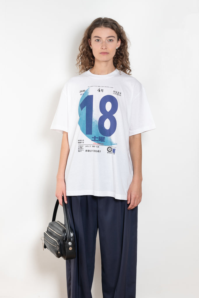 The Big Russel Blue Moon Tee by 6397 is a relaxed oversize tee with Blue Moon graphic across the front