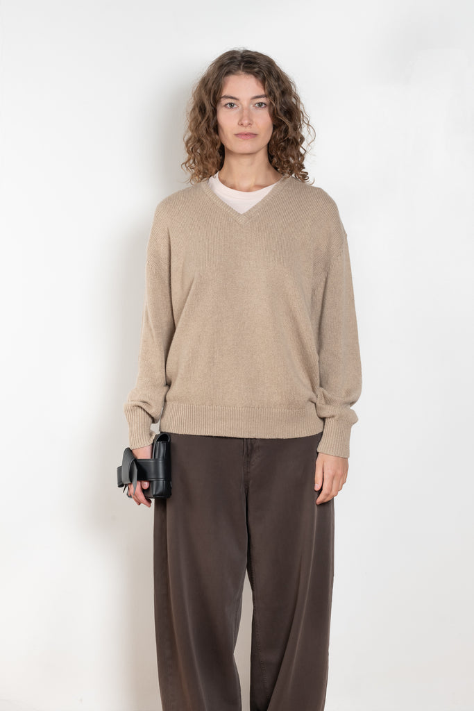 The Oversized V-neck Sweater by 6397 is a oversized sweater made from a cashmere and cotton blend yarn
