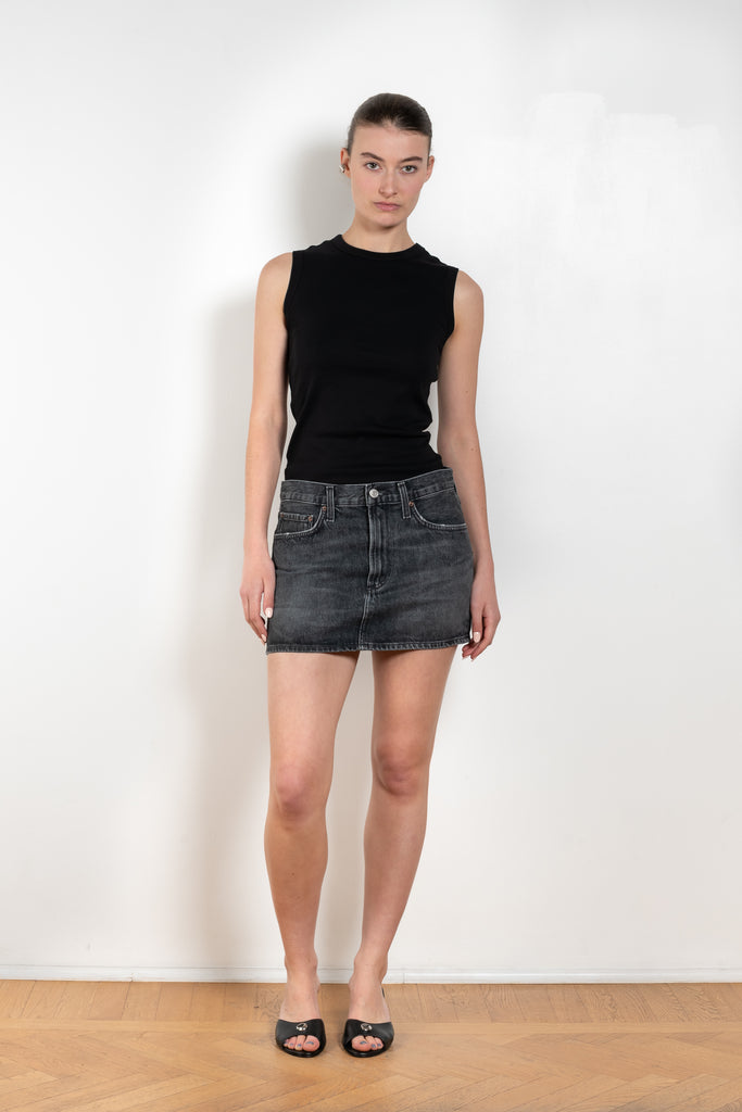 The Alek Mini Skirt by Agolde is a signature 5 pocket mini skirt crafted in a non stretch cotton