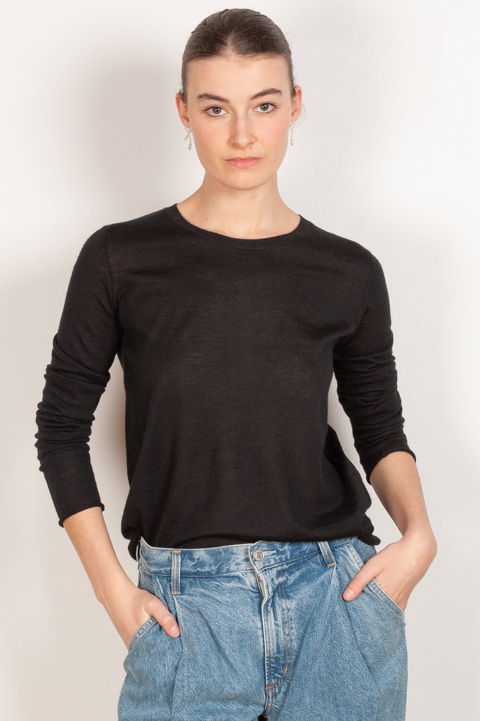 alba sweater lisa yang