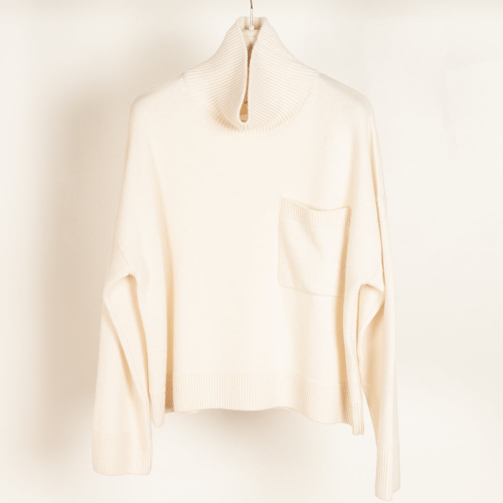 anne sweater cream lisa yang