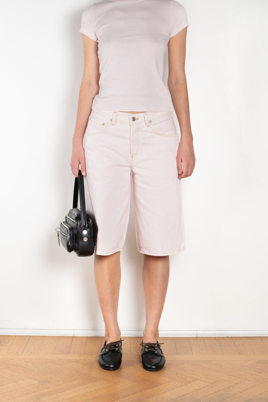 The Baggy V Short by Agolde is a relaxed short with a longer length and a signature high-pitched V-waist detail for a flattering, vintage-inspired touch
