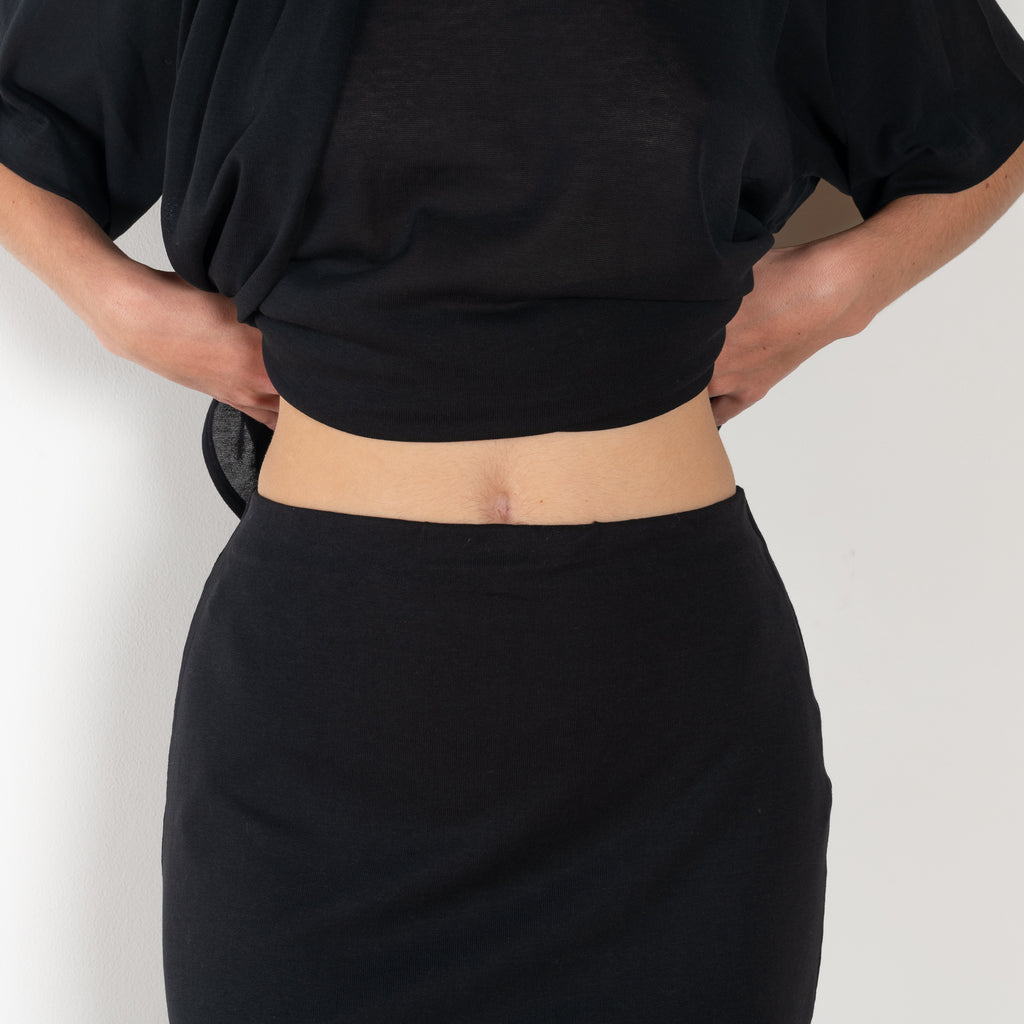 The Moon Sheer Skirt by Bite is is crafted from luxurious fine cotton jersey crepe featuring a minimalistic elasticated waistband, offering a clean straight silhouette
