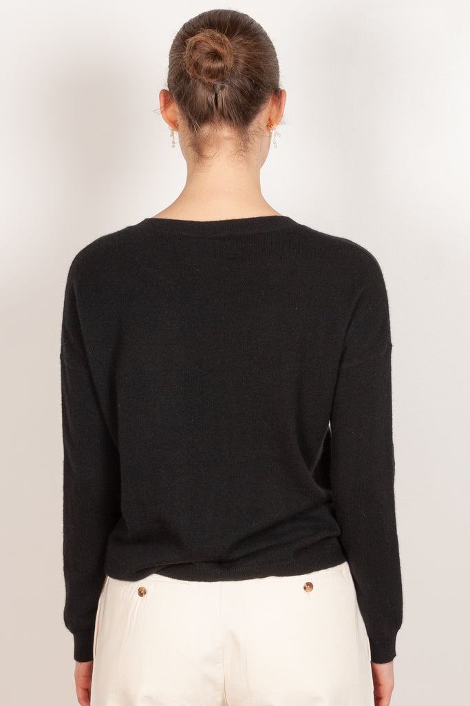 dea sweater black lisa yang