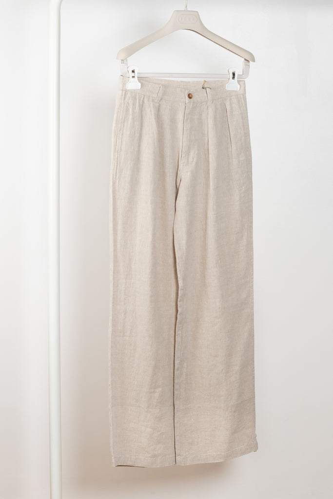 The Double Pleat Trouser by Denimist is a relaxed trouser with a wide leg