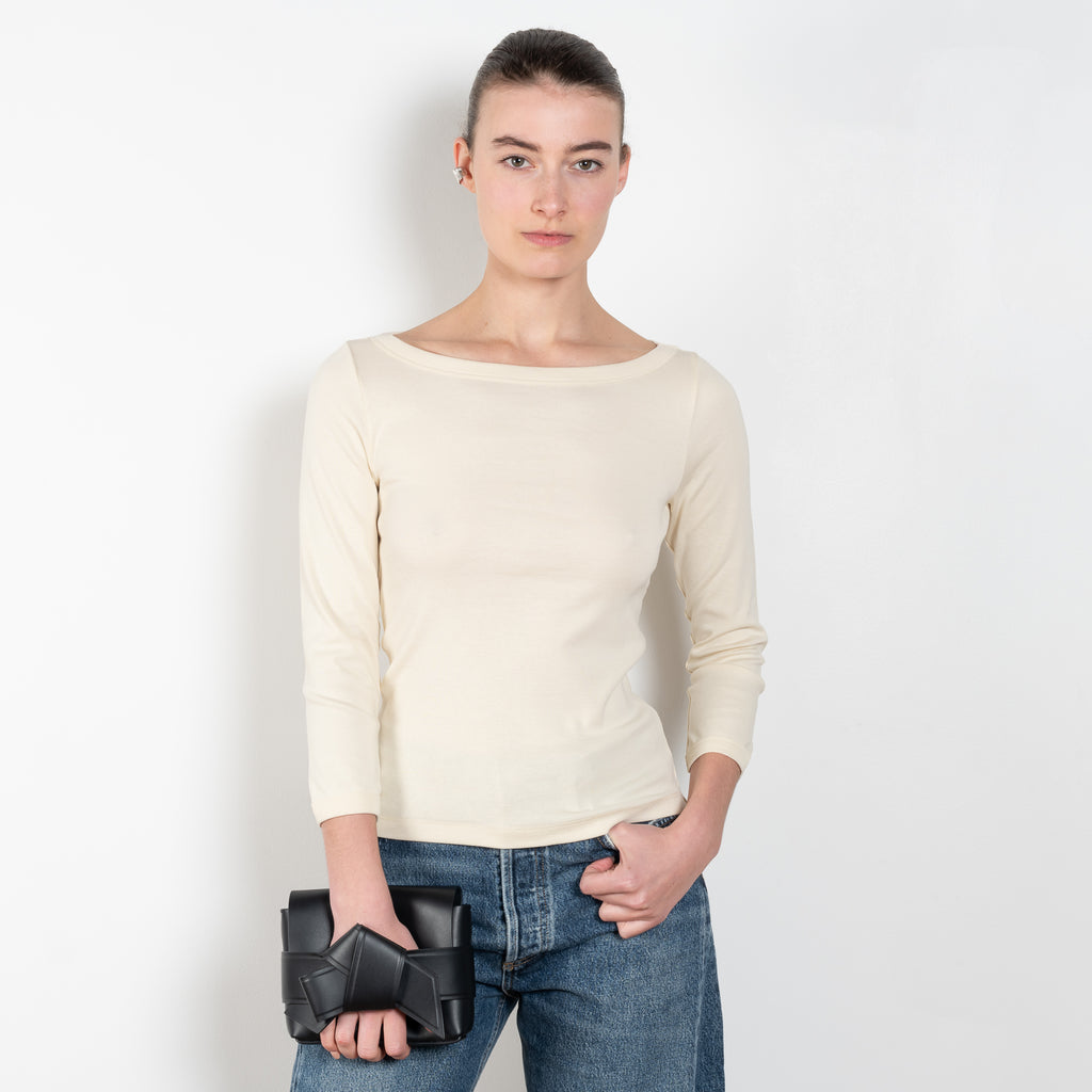 The Steffi Tee by Flore Flore is a classic boat neck tee with a 3/4 sleeve