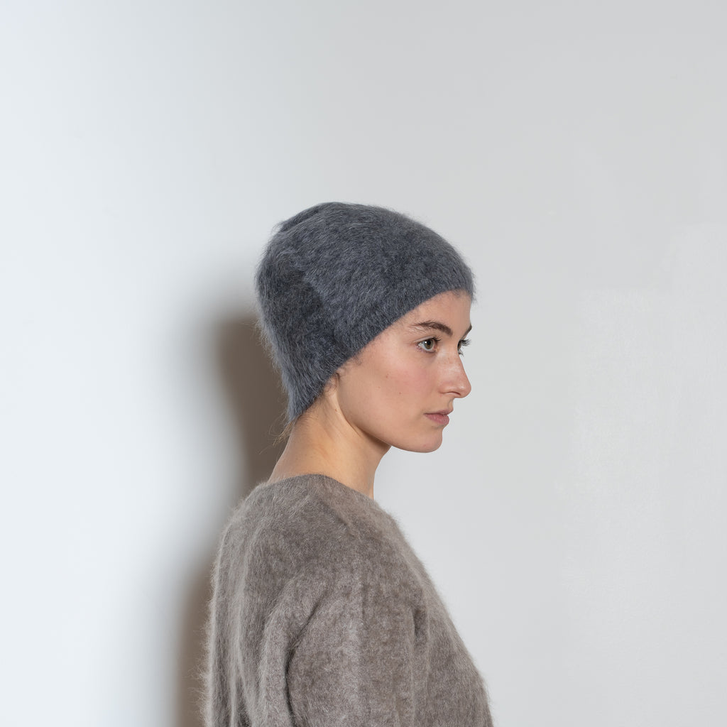 lisa yang brushed beanie