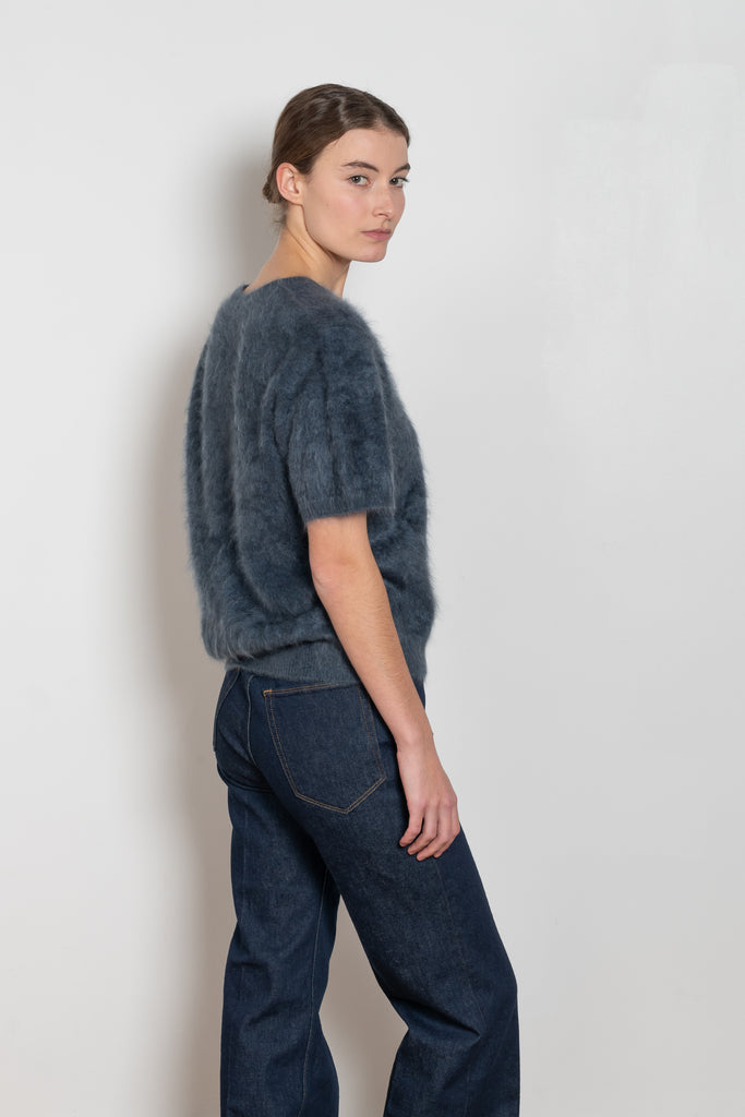 lisa yang lovisa sweater