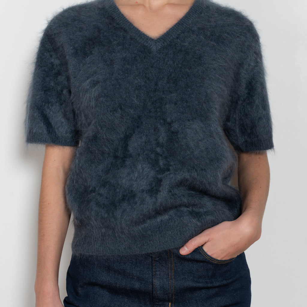 lisa yang lovisa sweater