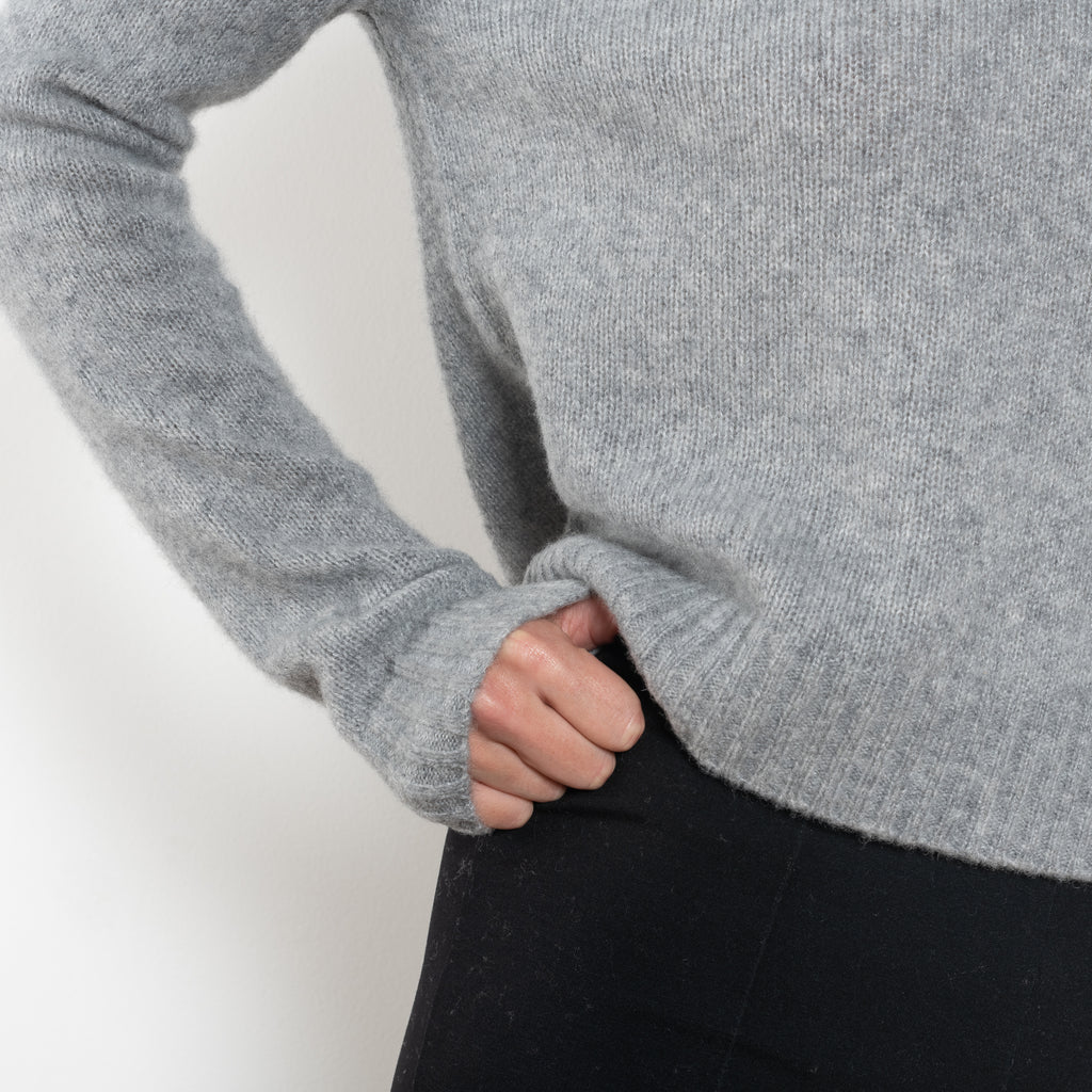 The Mira Sweater by Lisa Yang is a round neck sweater in a soft textured cashmere silk blend with a light and lofty hand feel
