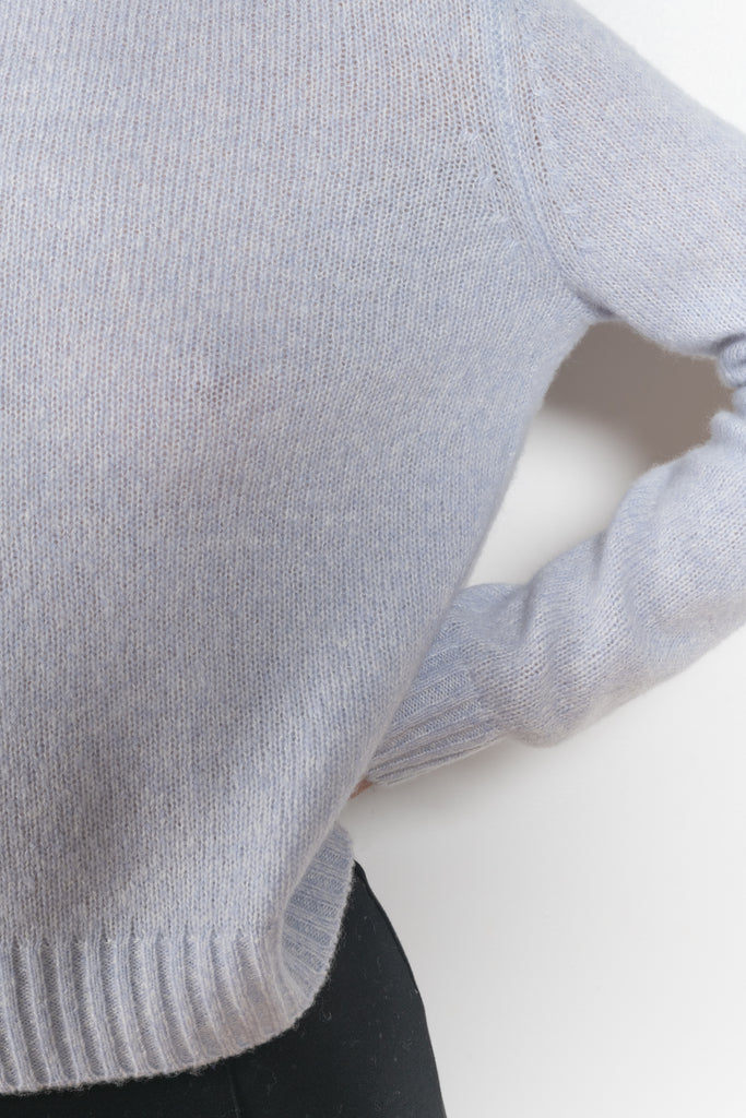 The Mira Sweater by Lisa Yang is a round neck sweater in a soft textured cashmere silk blend with a light and lofty hand feel.