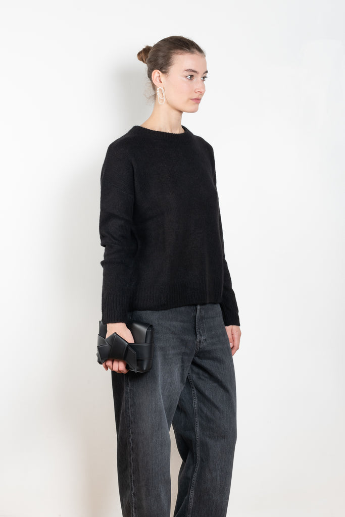 The Mira Sweater by Lisa Yang is a round neck sweater with a fitted silhouette in a soft textured cashmere silk