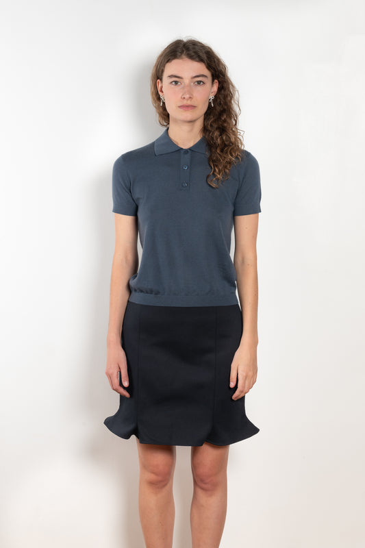 The Nai Tshirt by LISA YANG is a fine knit cashmere polo shirt with short sleeves
