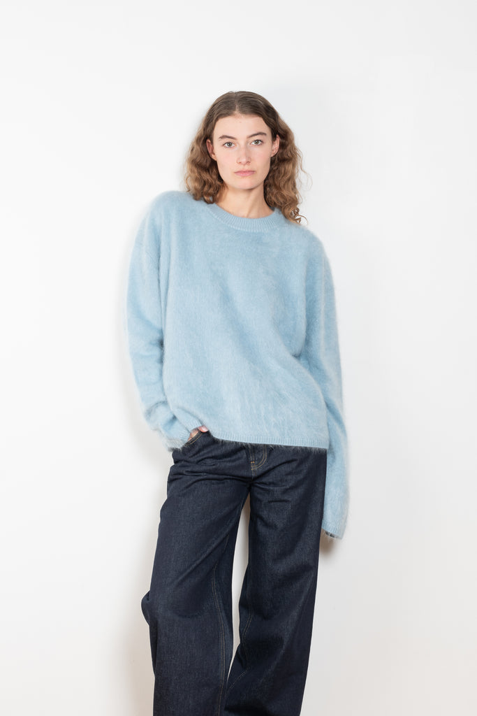 The Natalia Sweater by Lisa Yang is a roundneck sweater in brushed cashmere with a relaxed silhouette and slim ribbed trims