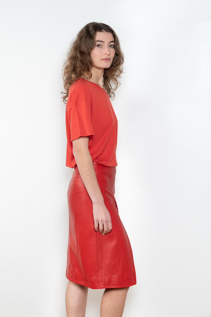 The Ezra Tee by Loulou Studio is a loose fit top, with a relaxed fit in a soft wool and viscose blend