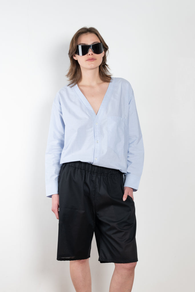 The Flexy Short by Monique Van Heist is an easy short with a just above the knee length