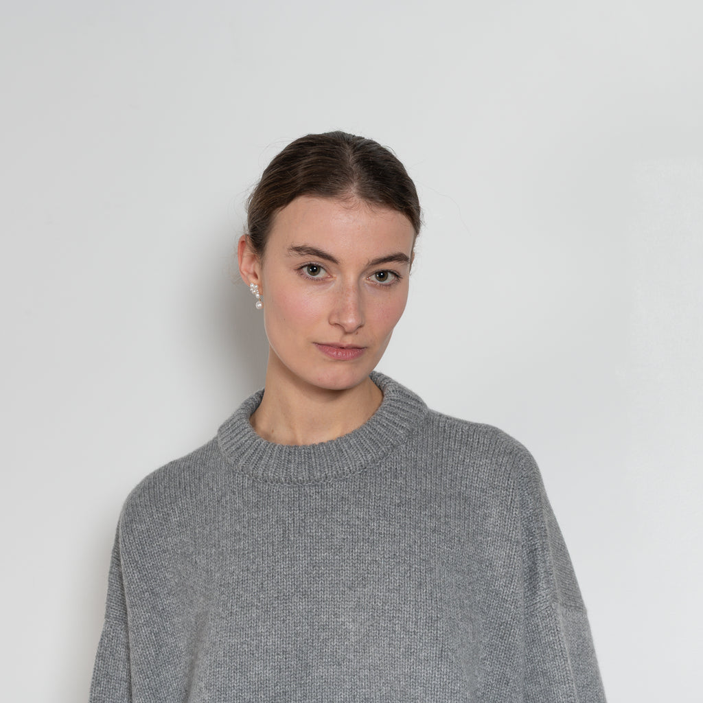 nackiye avalanche sweater