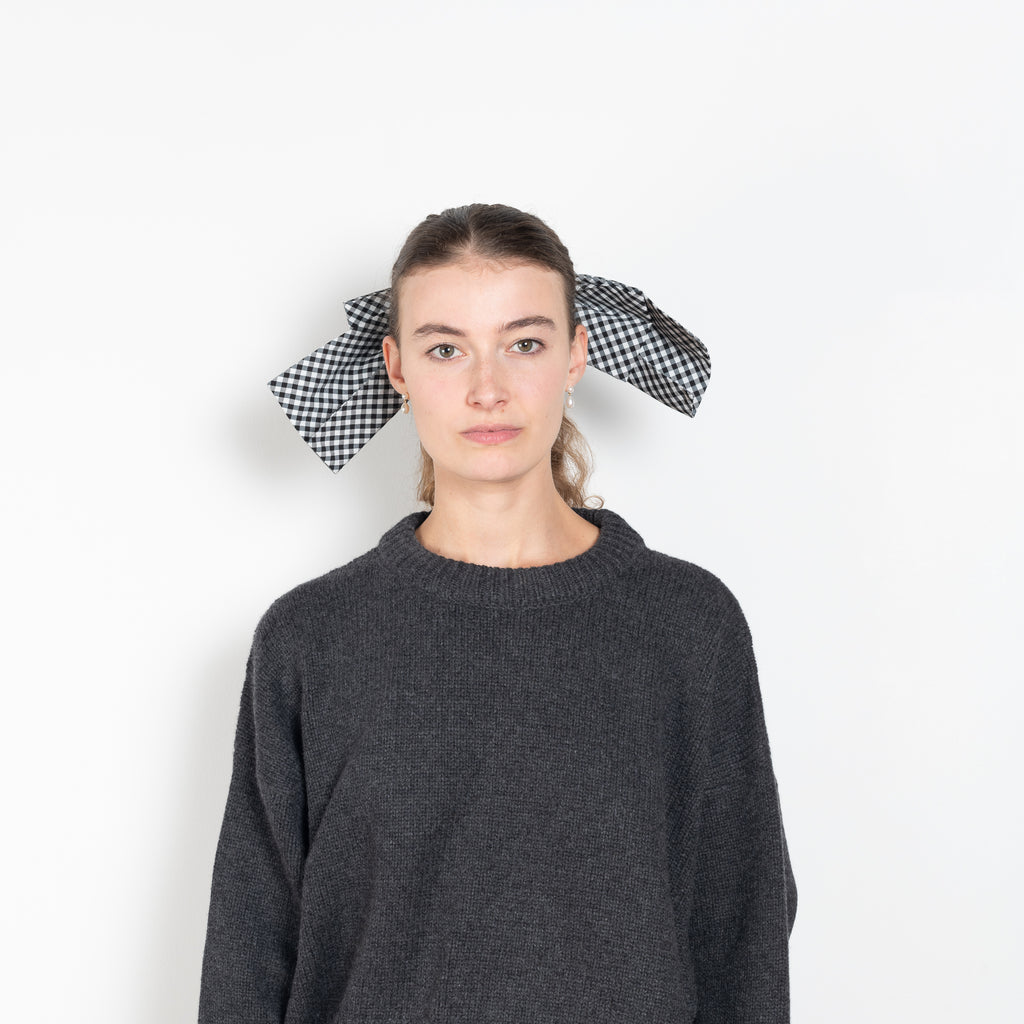 The Miss Bow Tie by Nackiye is a&nbsp;hair barrette Bow Tie for half-up styles or to underline a chignon