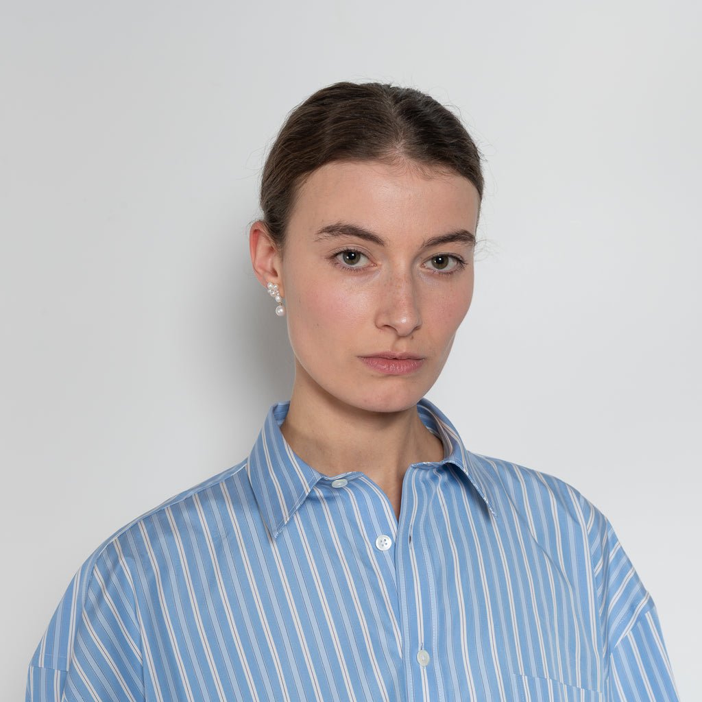 nackiye must have shirt