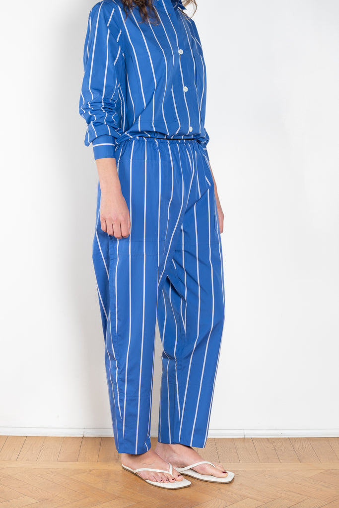 The Perfect Pants by Nackiye is a jogger inspired pants with irregular frilled waist and inner elastic