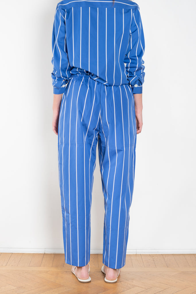The Perfect Pants by Nackiye is a jogger inspired pants with irregular frilled waist and inner elastic