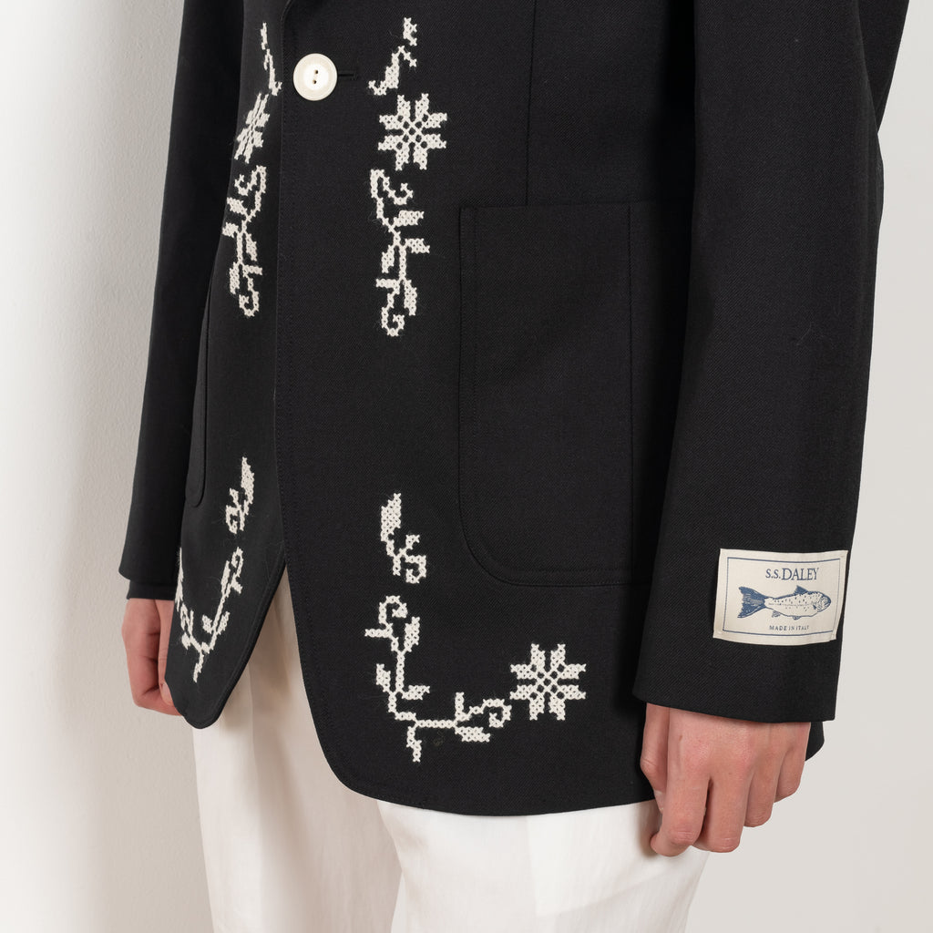 The Georgina Jacket by SS Daley is a single breasted blazer jacket with a delicate contrasted embroidered print