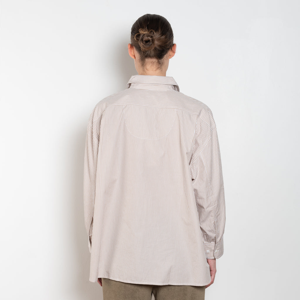 The Kappa Cotton Shirt by Suzie Kondi has an oversized fit, cuffed wrists and a full swing to the body for added comfort