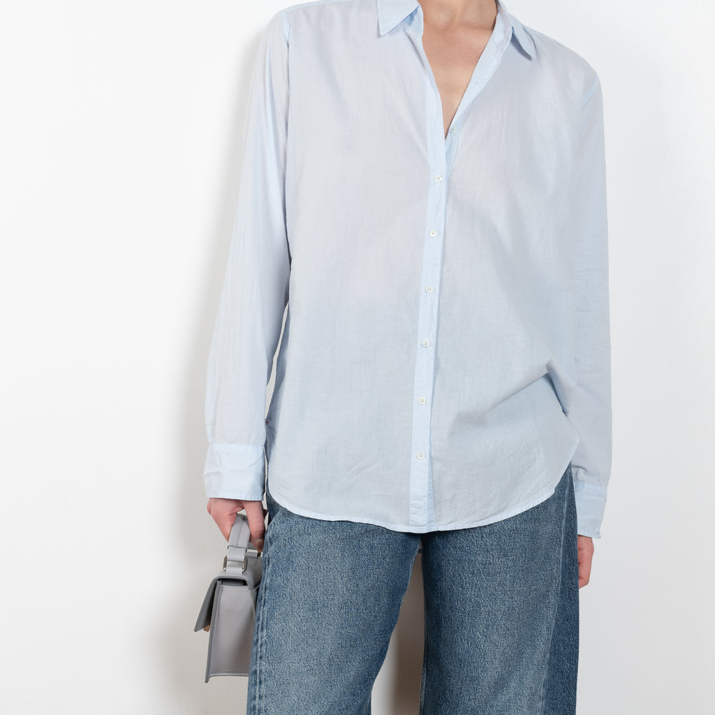 The Beau Shirt by Xirena is a signature relaxed fitted shirt with long sleeves in a soft and lightweight cotton