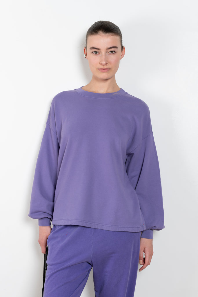 The Harmony Sweater by XIRENA is a timeless sweatshirt with full length sleeves and a slightly cropped raw hem&nbsp;in the softest terry fabric