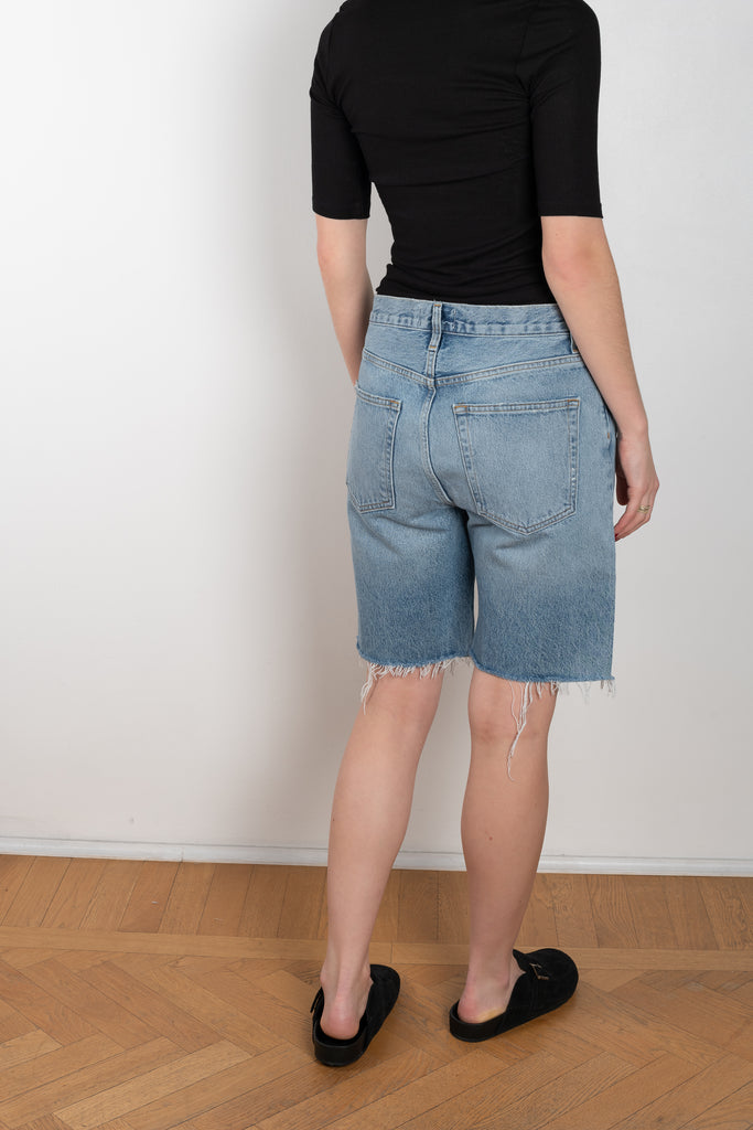 The Ira Short Waist by Agolde in color Misunderstood has a a mid-rise loose fit, longer inseam and 90's connotations in a medium blue wash