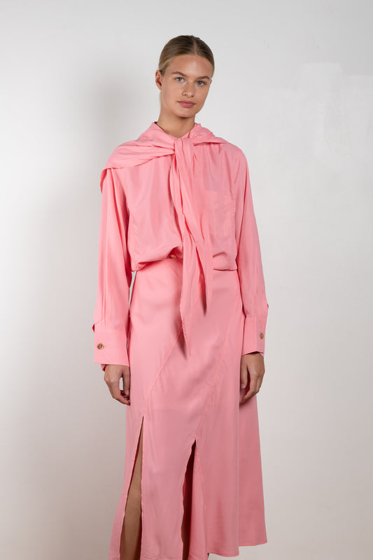 The Jolene Top by Rejina Pyo is a loose top with long sleeves and a fabric overlay scarf detail in a pink fluid viscose