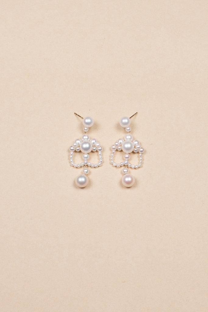 The Grand Chateau de Perles Earrings by Sophie Bille Brahe are a majestic pair of chandelier-style earrings, channelled through Sophie's modern minimalism